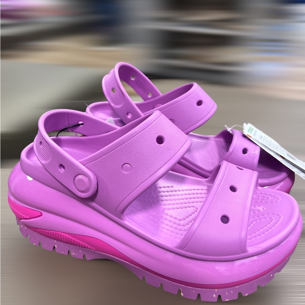 Crocs mega crush sandal